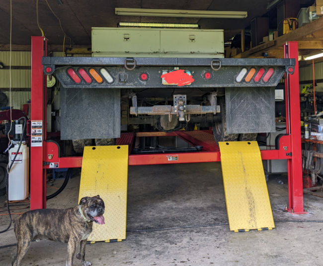 AMGO PRO-12A Four Post Alignment Lift