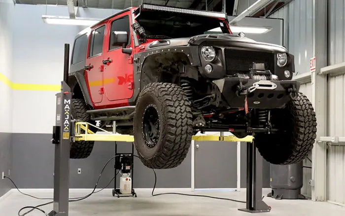 MaxJax M7K Portable Two Post Lift Supreme Package