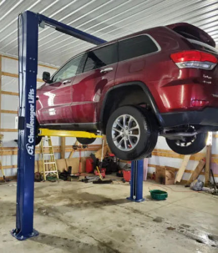 Challenger Lifts SA10 Two Post Vehicle Lift
