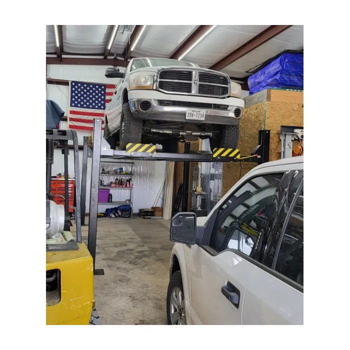 Tuxedo FP9K-DX-XLT Four Post Vehicle Lift